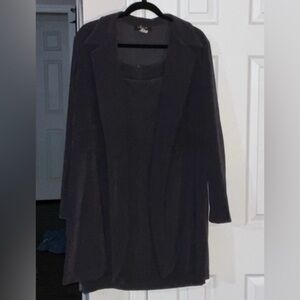 Alyn Paige Elegant Black Mini Dress